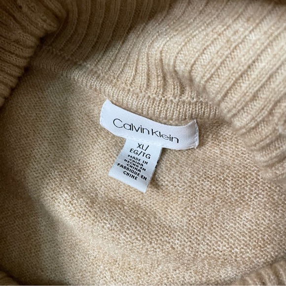 Calvin Klein cowl neck tunic sweater - Picture 4 of 6